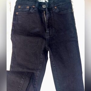 Zara Black Skinny Jeans - High Rise